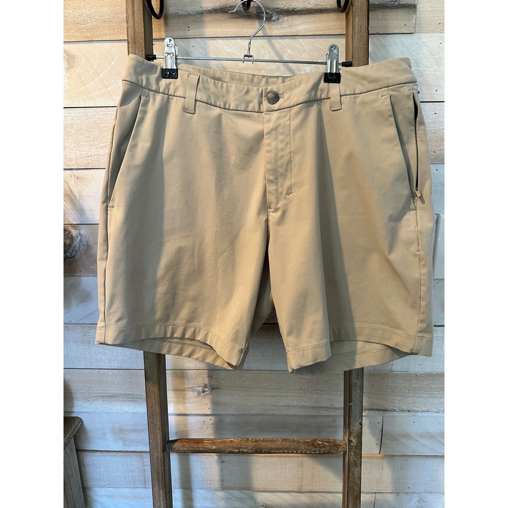 Lululemon Commission Short 9 Warpstreme Tan Khaki Mens Size 32 Golf Chino